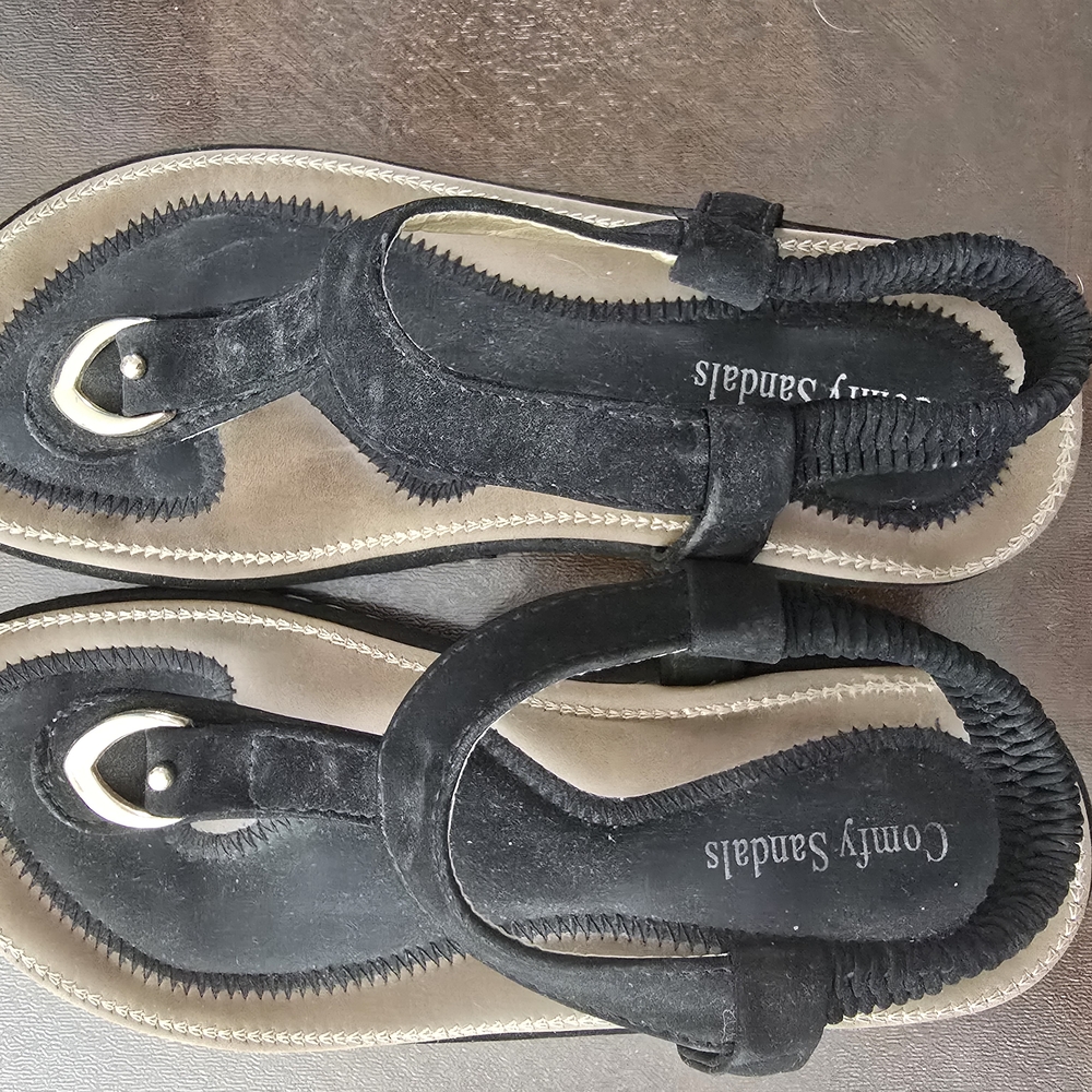 Cute Pair Of Suede Sling Back Sandals